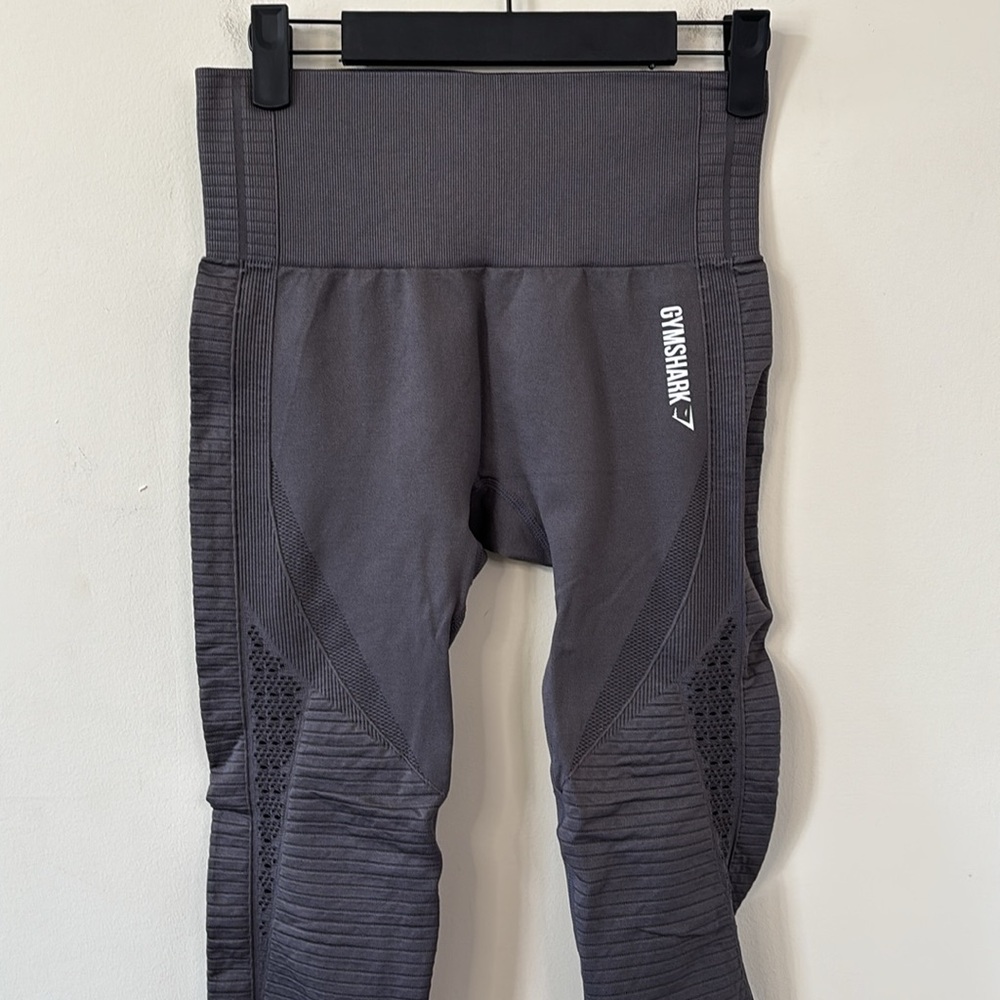 Gymshark Energy Cropped Leggings Slate Lavender Size Medium - Picture 3 of 10